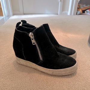 Steve madden heeled booties